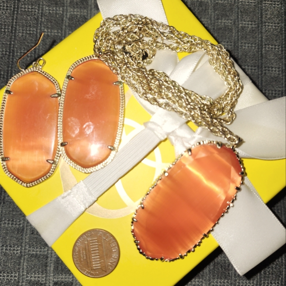 Vintage KENDRA SCOTT NECKLACE AND EARRING HAUL. Gold and Orange Jewelry Set.